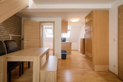 Hotel Zum Engel In Speyer - Roemerberg Berghausen  エクステリア 写真