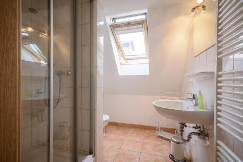 Hotel Zum Engel In Speyer - Roemerberg Berghausen  エクステリア 写真